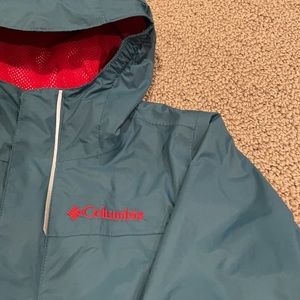 Columbia Waterproof Hooded Raincoat